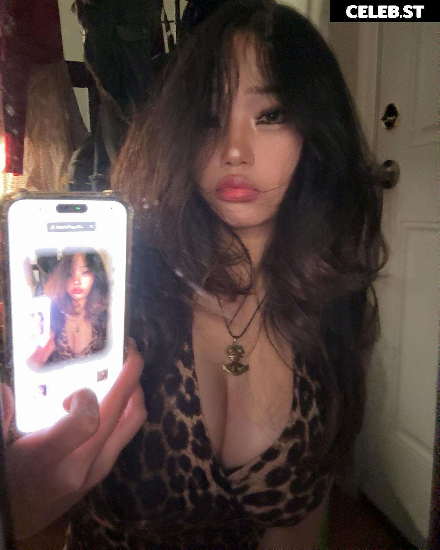 cellow111 | annie zheng Image 23450418