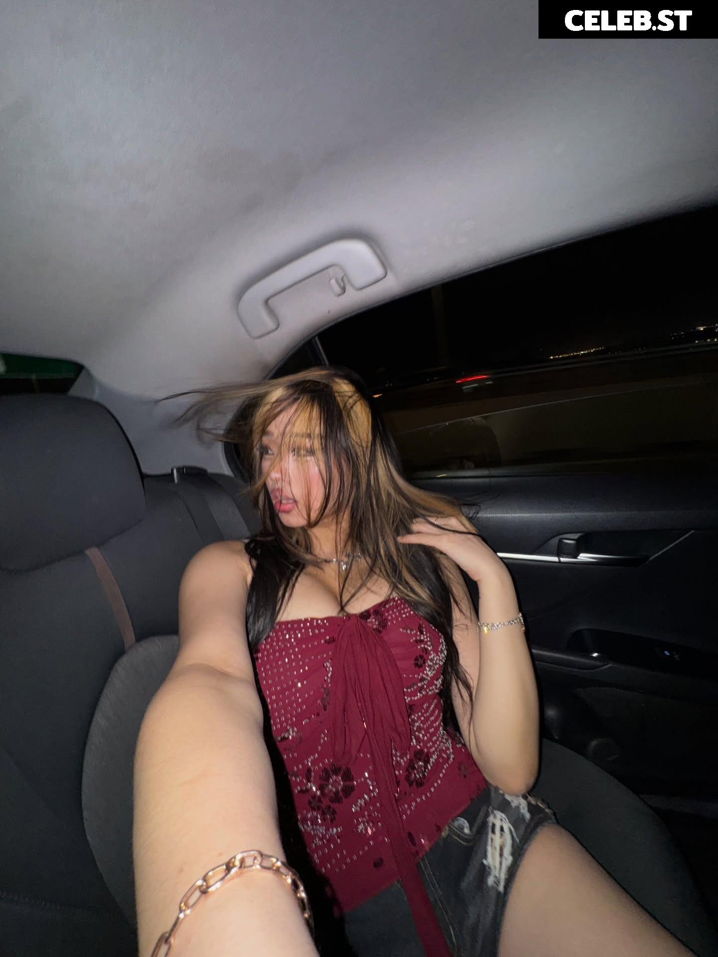 cellow111 | annie zheng Image 23450131