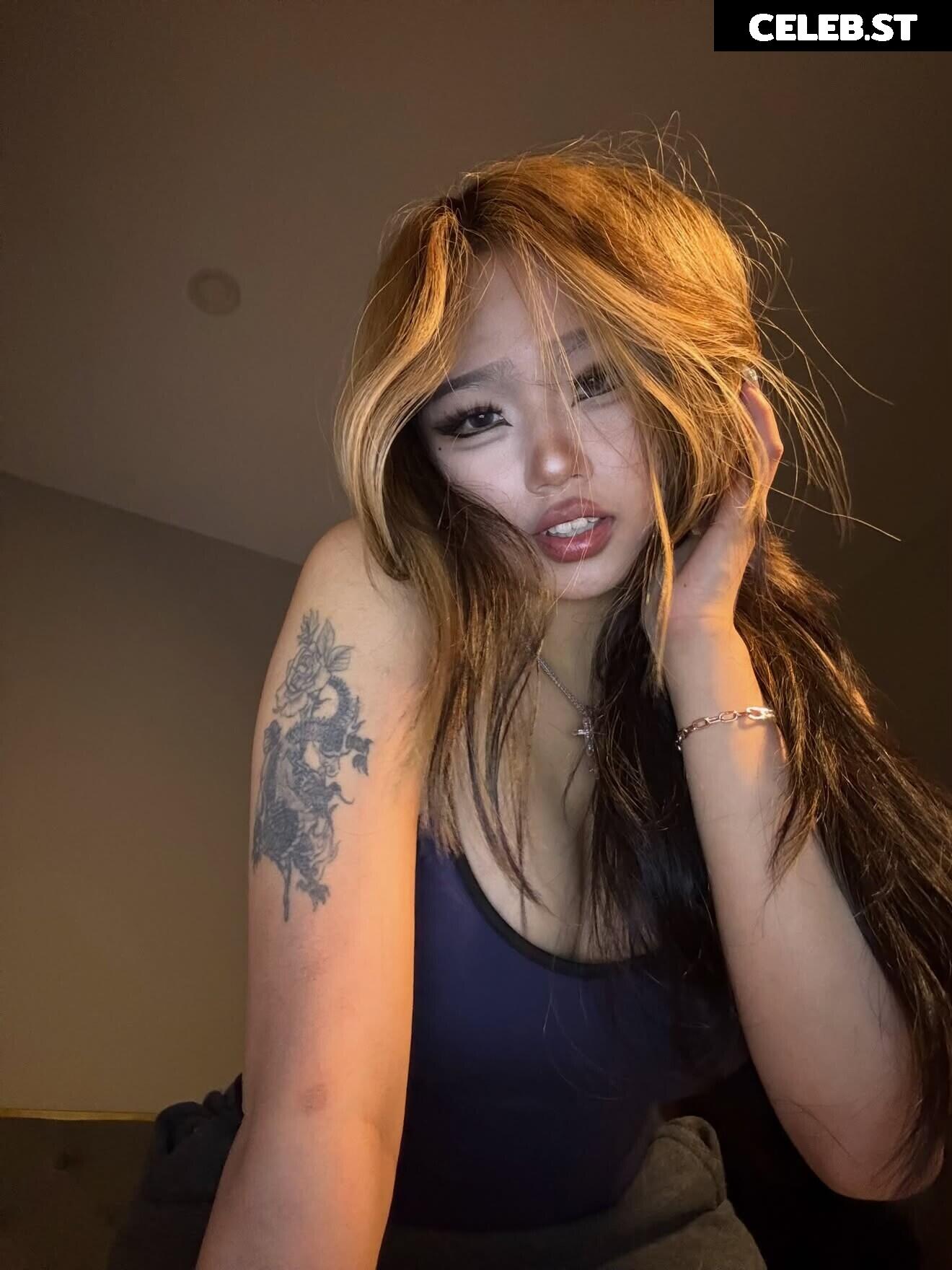 cellow111 | annie zheng Image 23450174