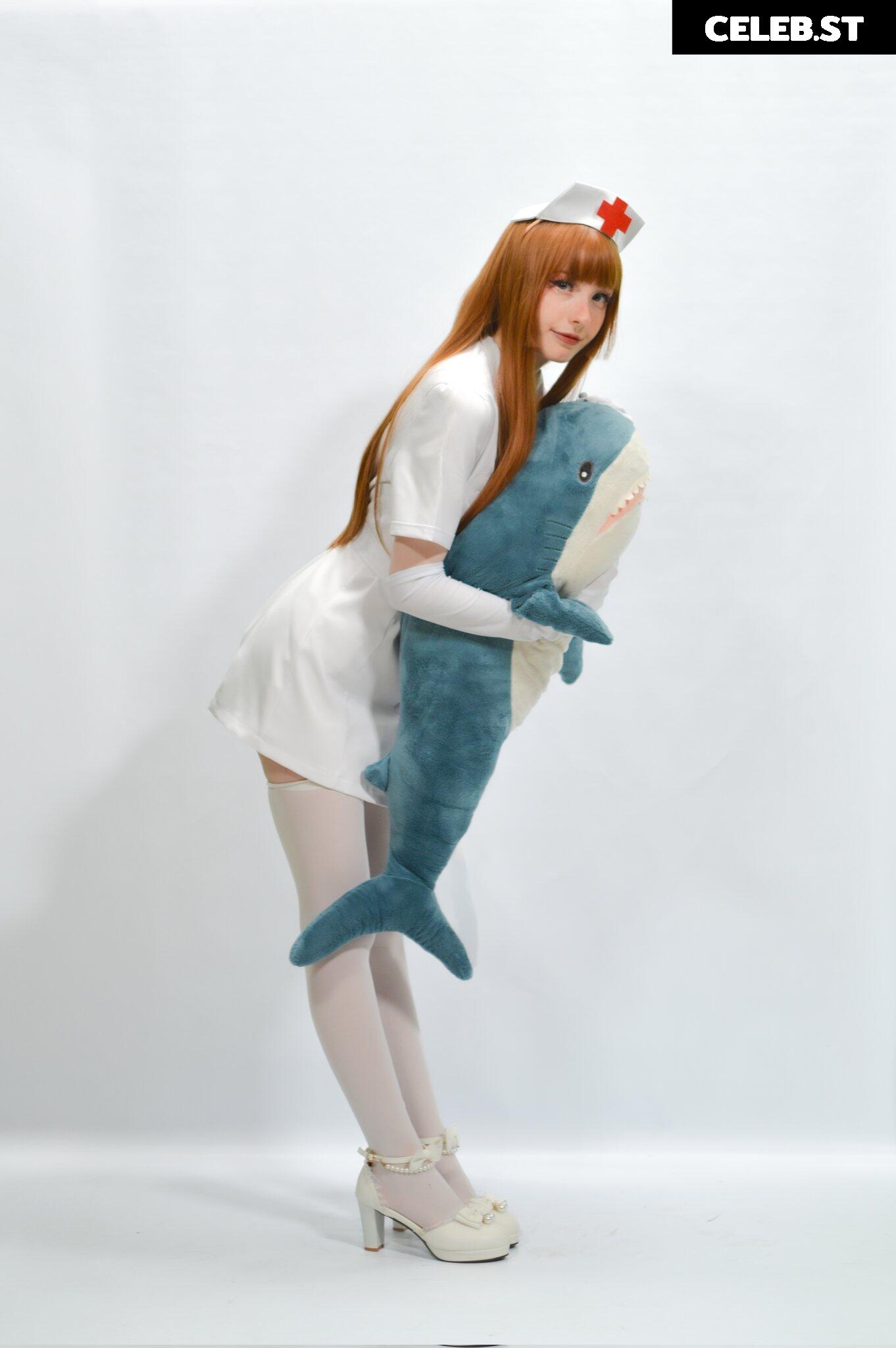Kiki Glitter Cosplay Image 23461998