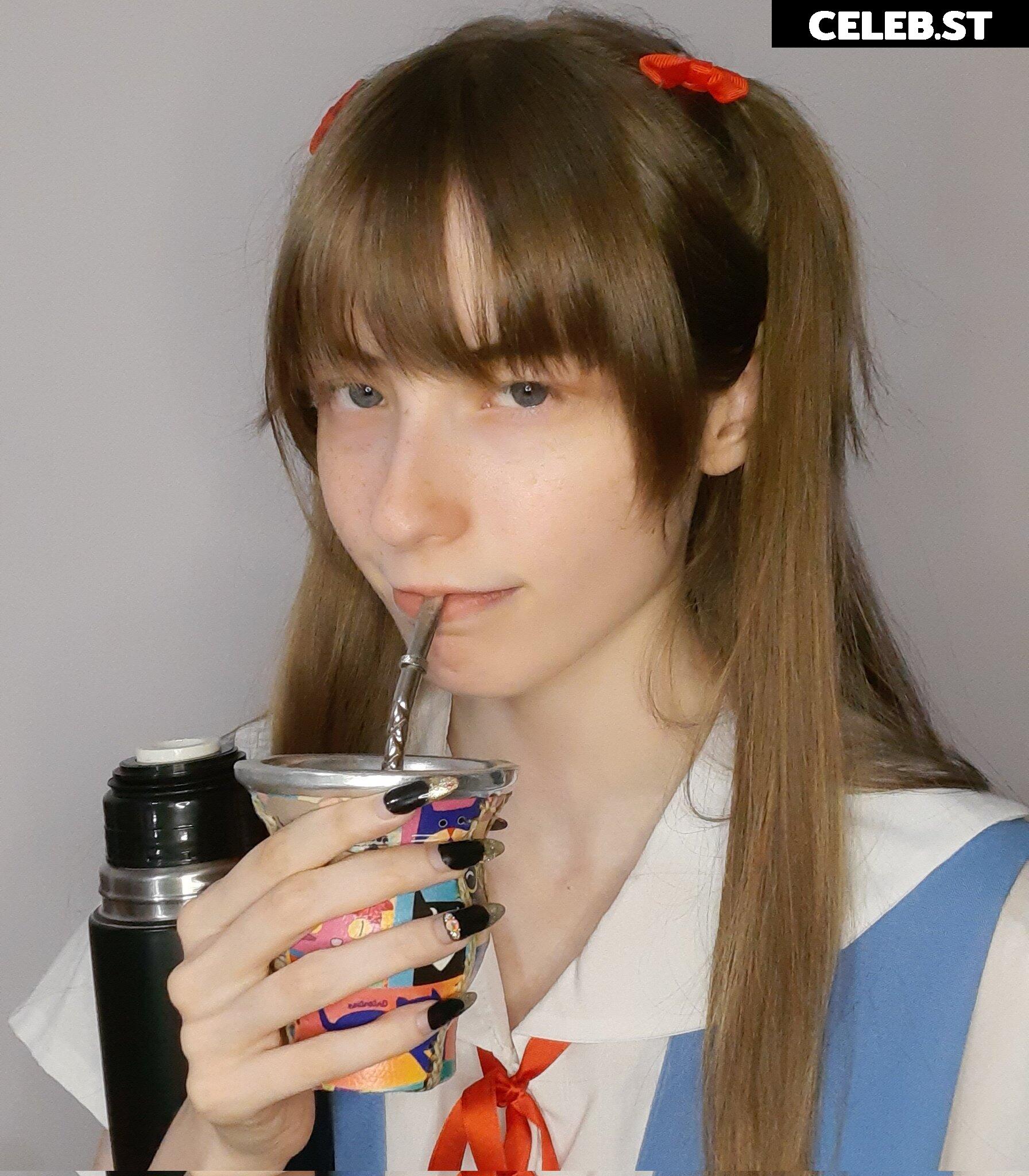 Kiki Glitter Cosplay Image 23461982