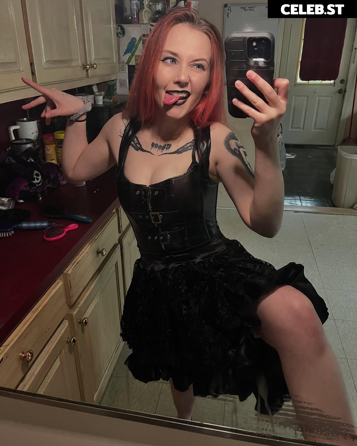 Carrie Cannie / carrie_cannie Image 23461307