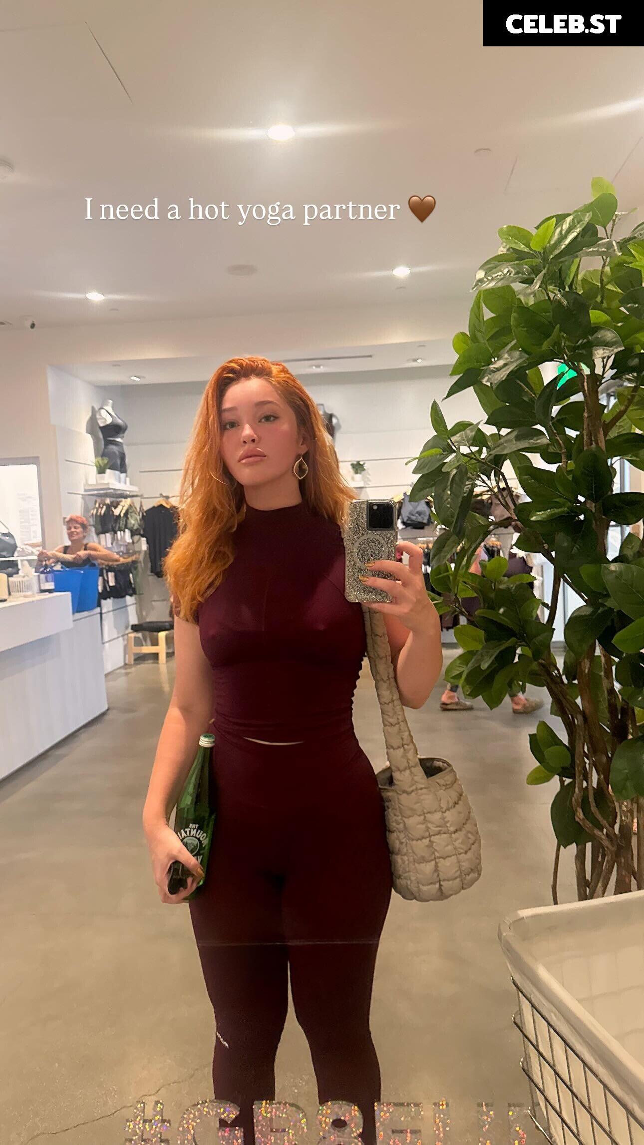 Elley Duhé Image 23463136