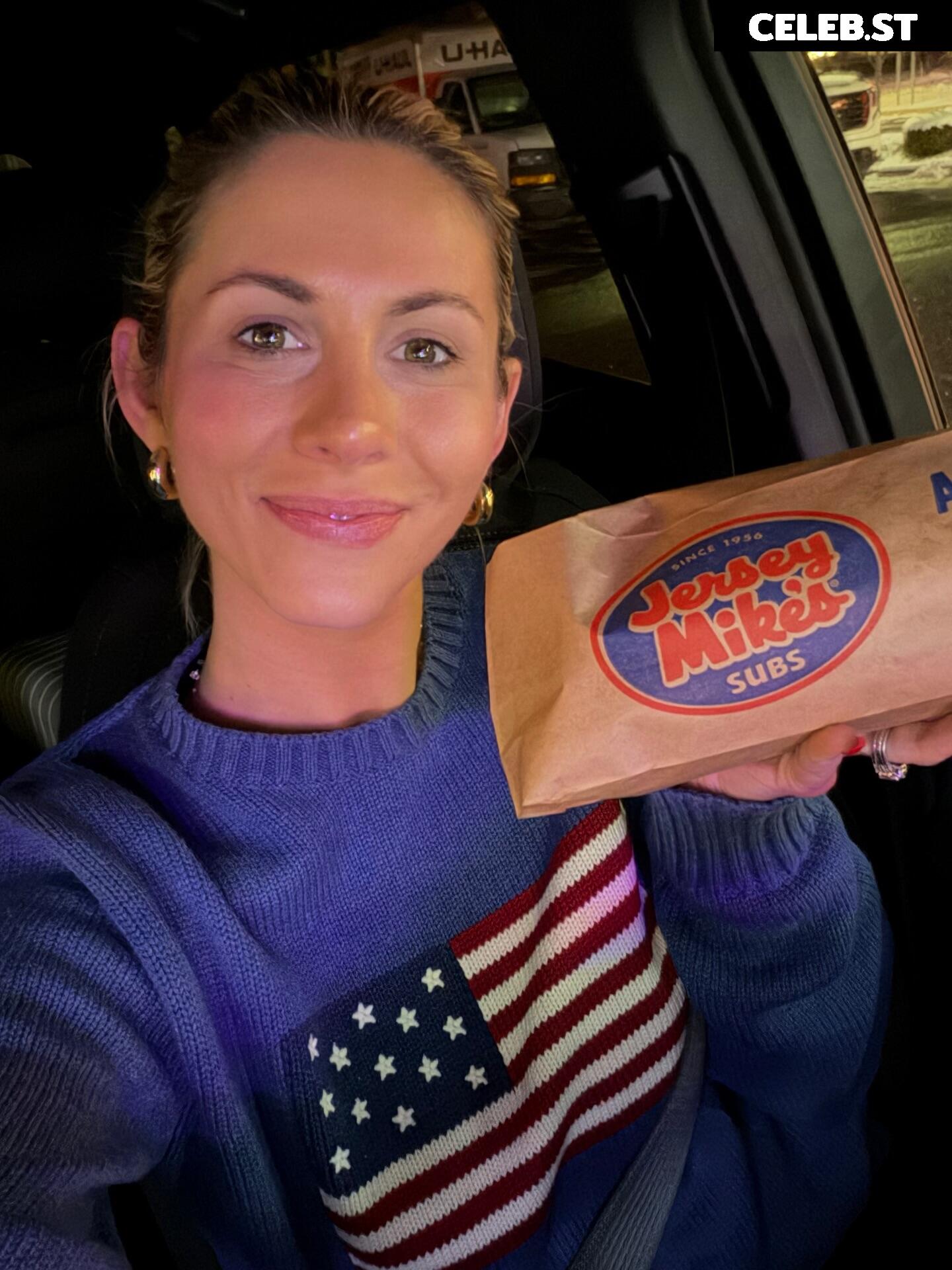 Laura Rutledge Image 23463247