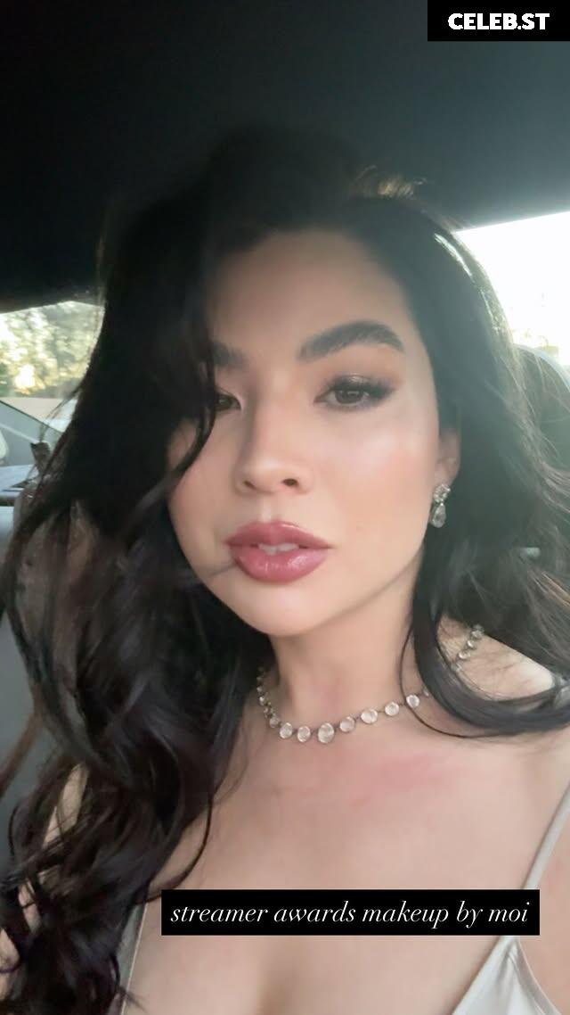 CarolineKwan Image 23462713