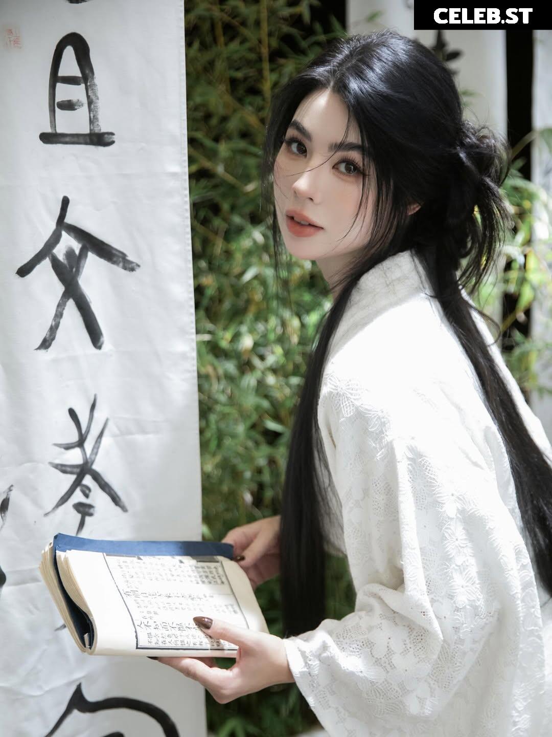 CarolineKwan Image 23462704