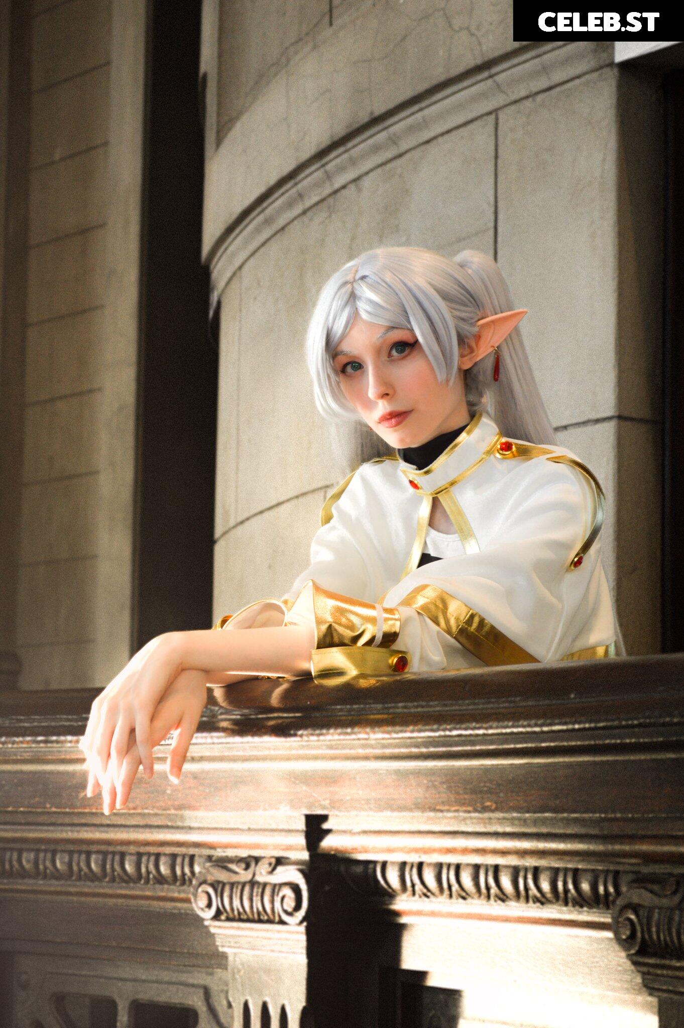 Kiki Glitter Cosplay Image 23462004