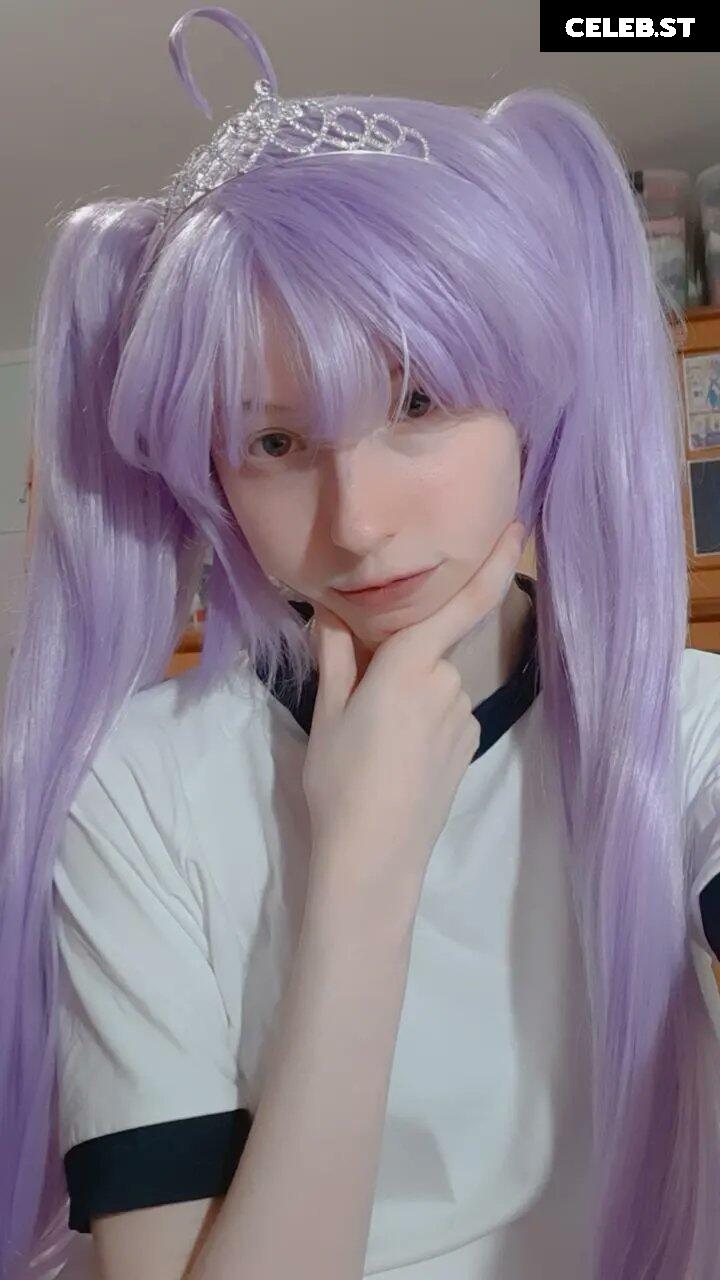 Kiki Glitter Cosplay Image 23462031