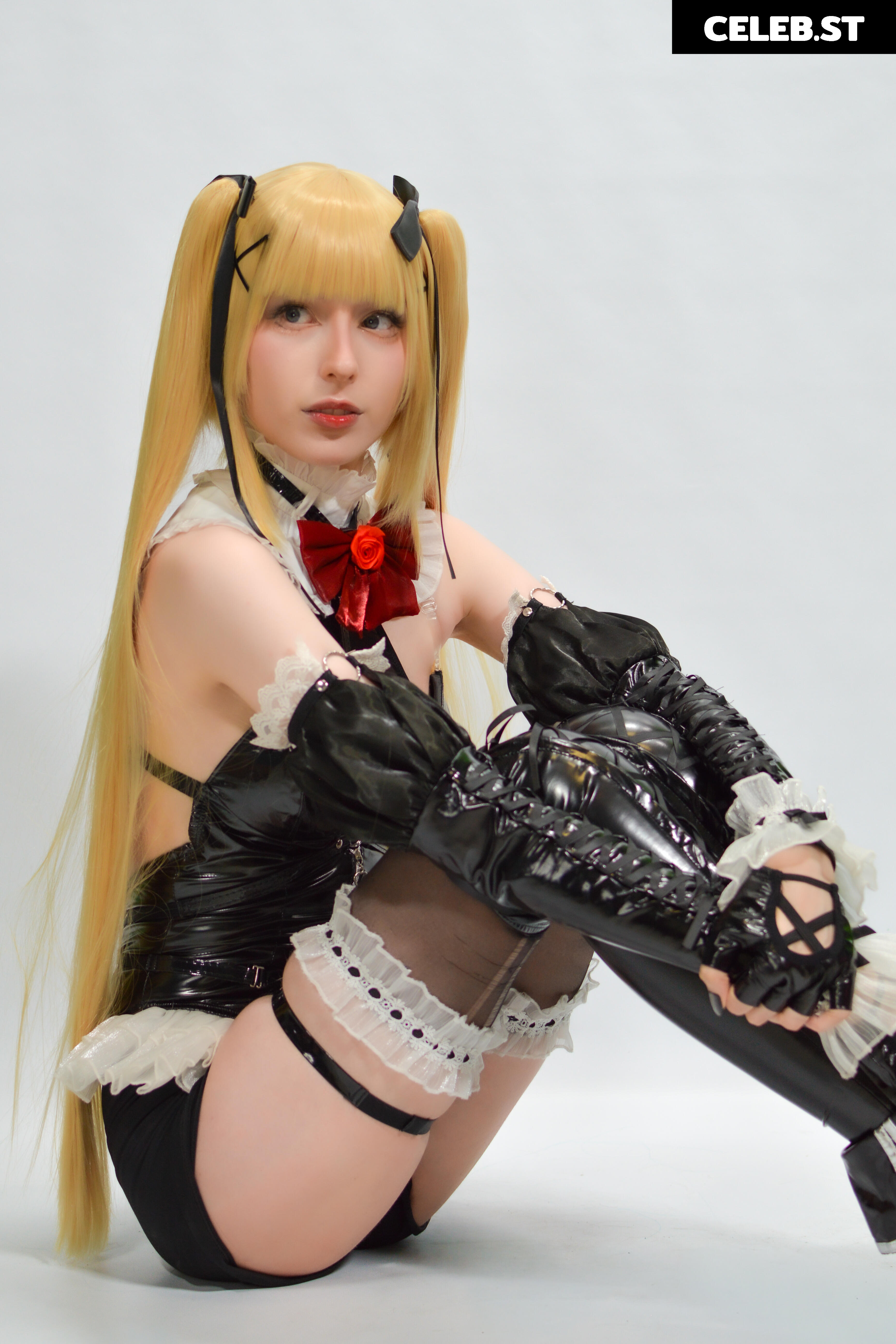 Kiki Glitter Cosplay Image 23462067