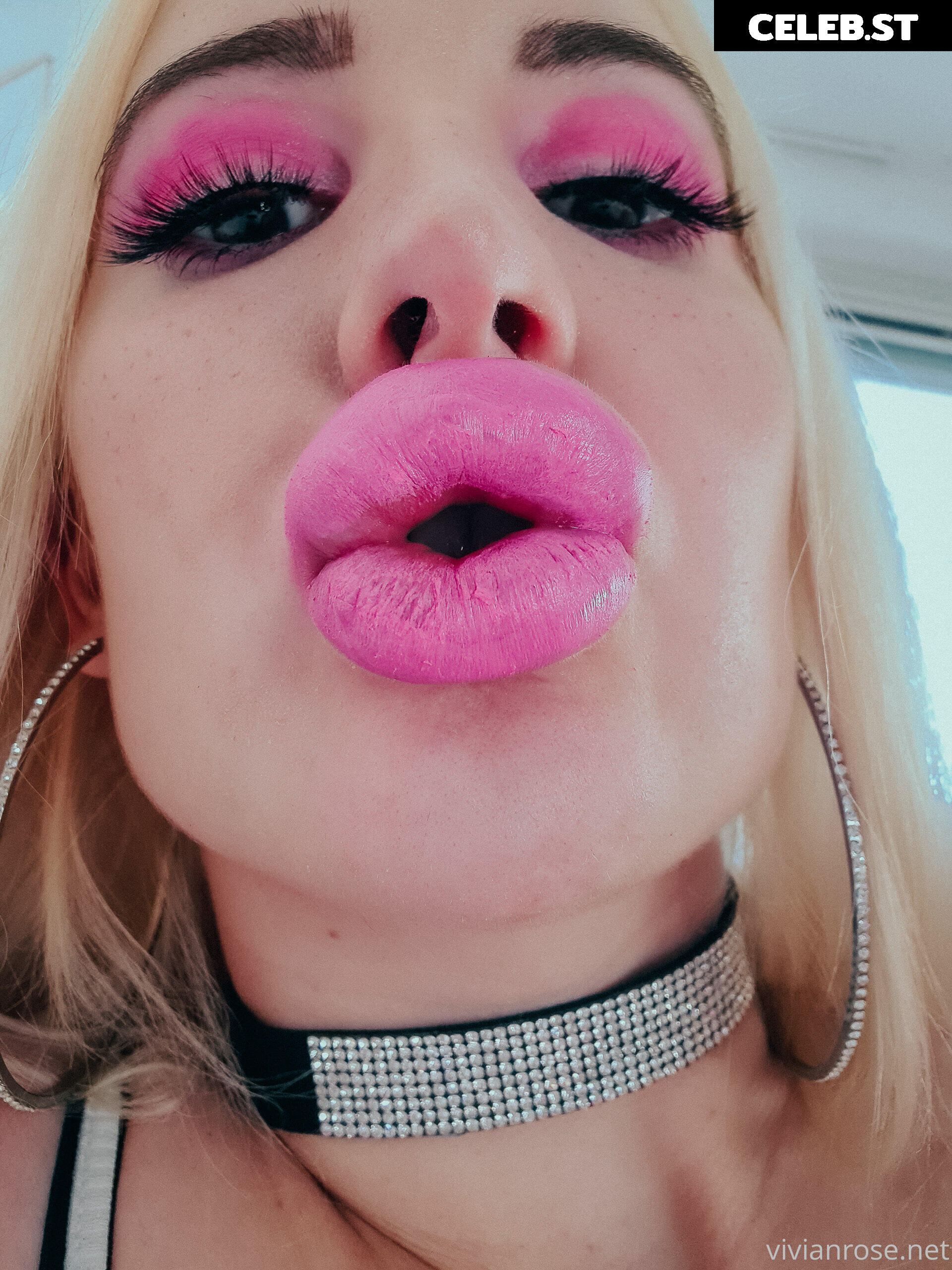 Vivian Rose Image 2347822