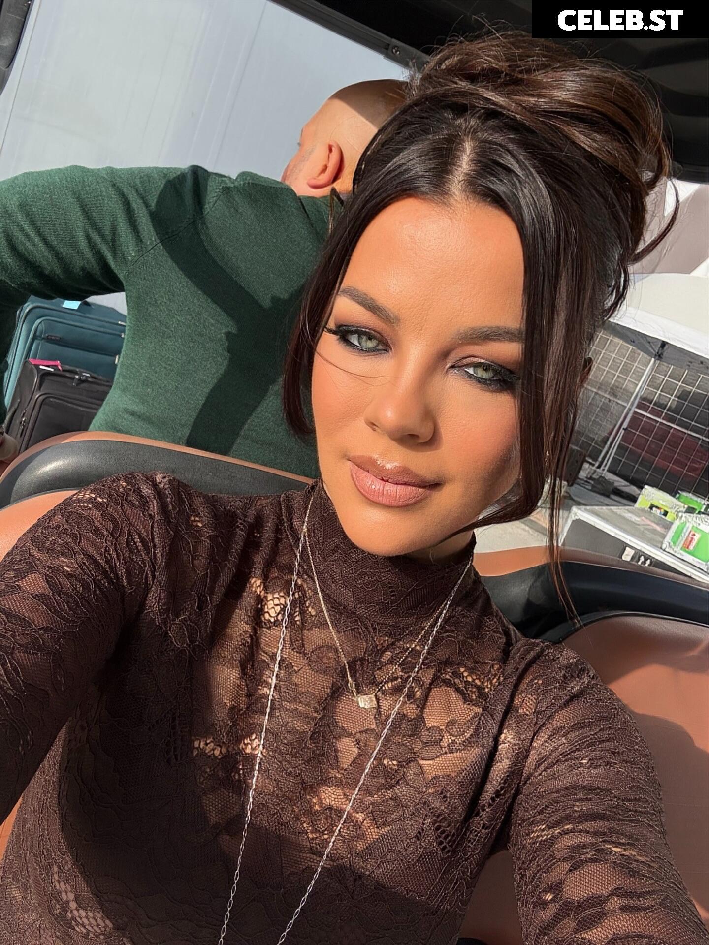 Jackie Redmond Image 23474857
