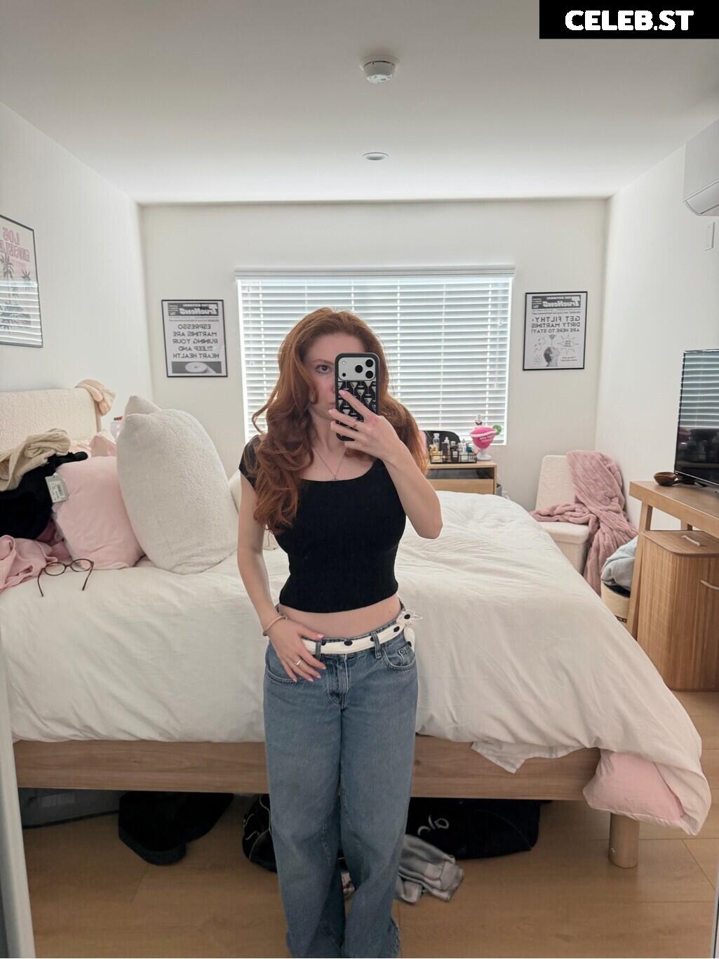 Francesca Capaldi (18) Image 23474589