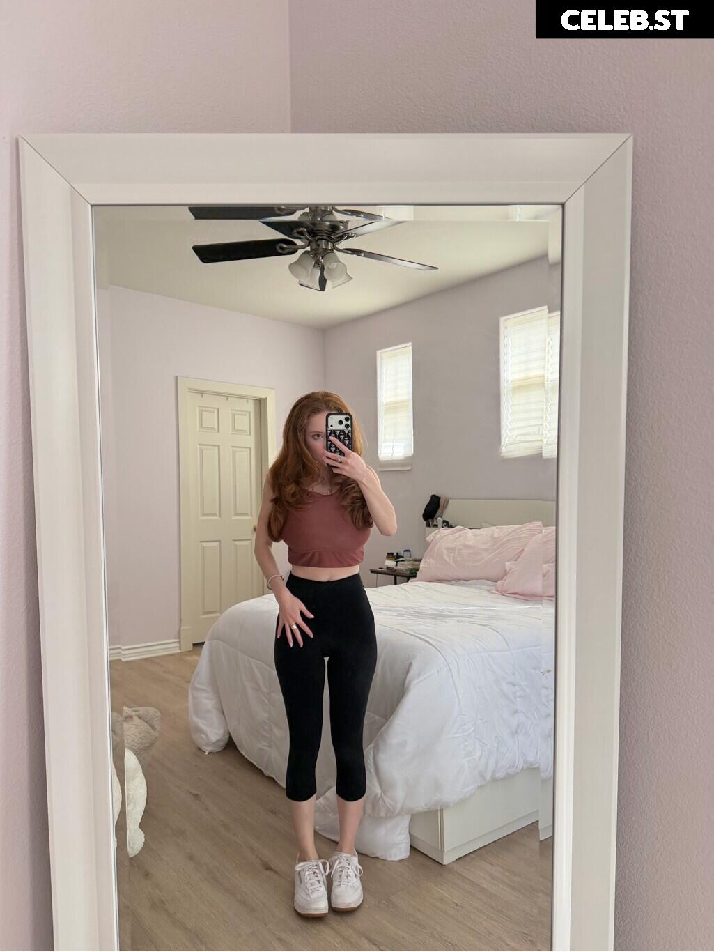 Francesca Capaldi (18) Image 23474569