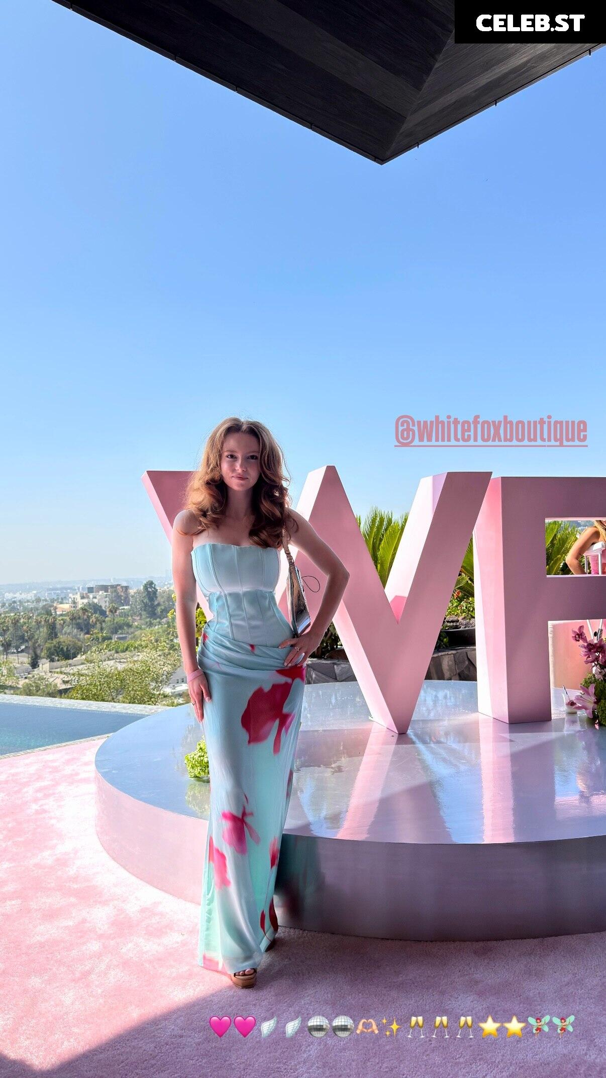 Francesca Capaldi (18) Image 23474545