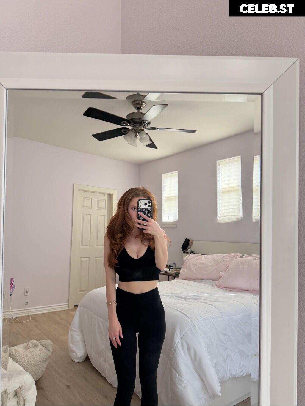 Francesca Capaldi (18) Image 23474577
