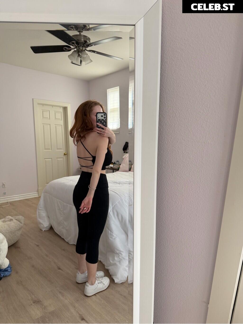 Francesca Capaldi (18) Image 23474575