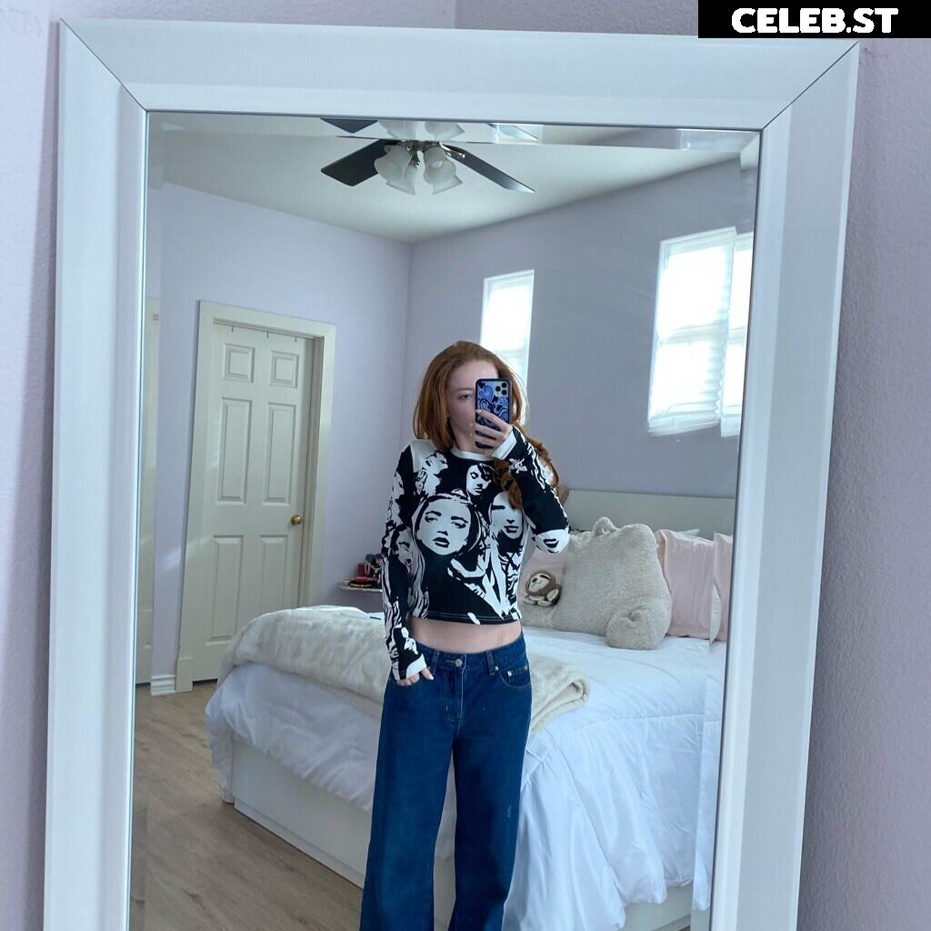 Francesca Capaldi (18) Image 23474428
