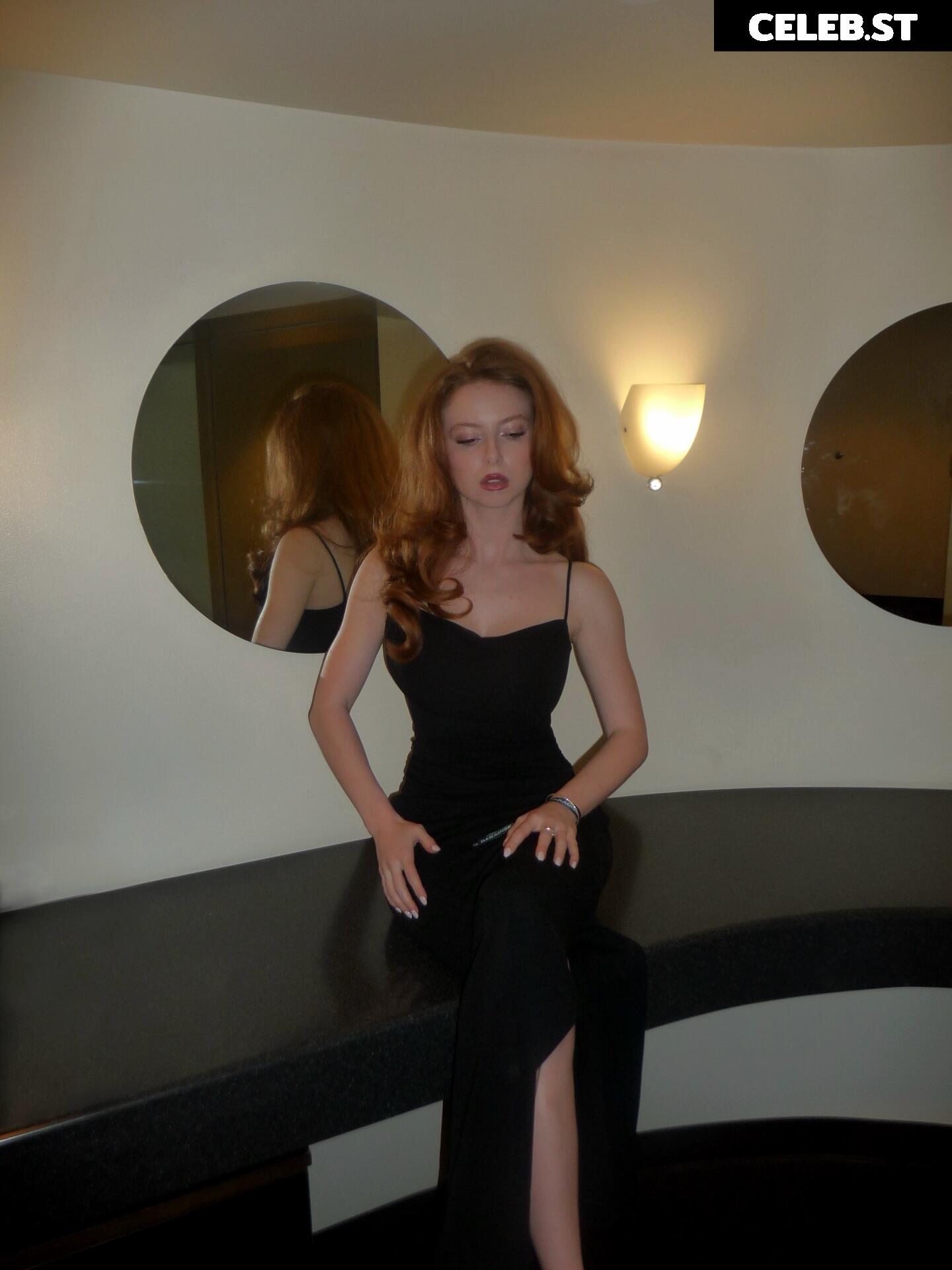 Francesca Capaldi (18) Image 23474441
