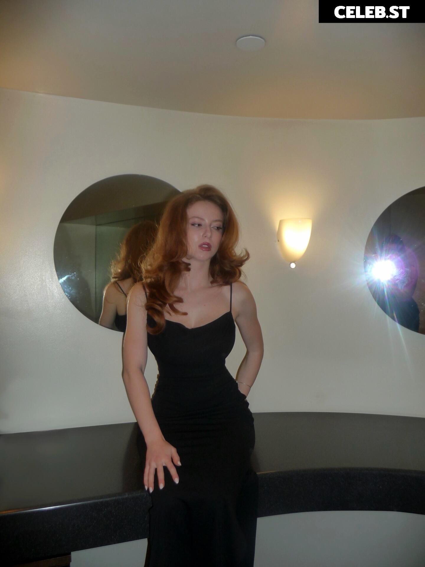 Francesca Capaldi (18) Image 23474440