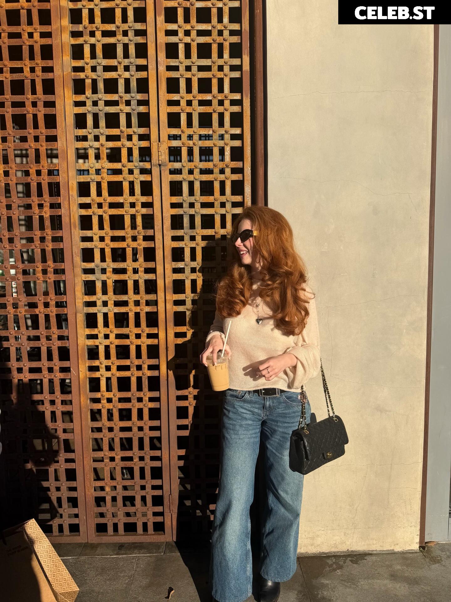 Francesca Capaldi (18) Image 23474448