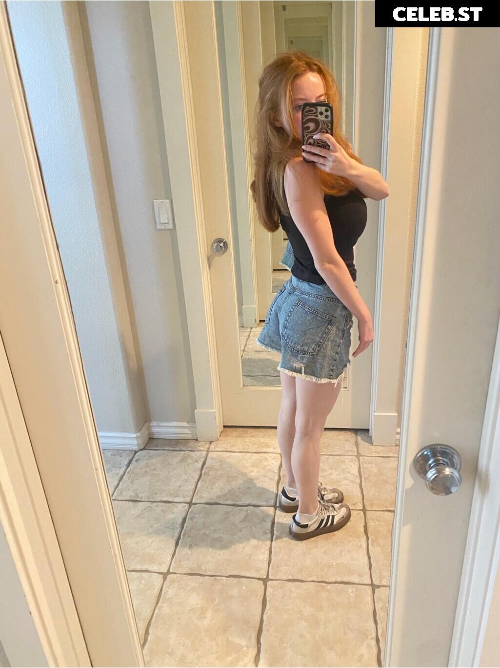 Francesca Capaldi (18) Image 23474628