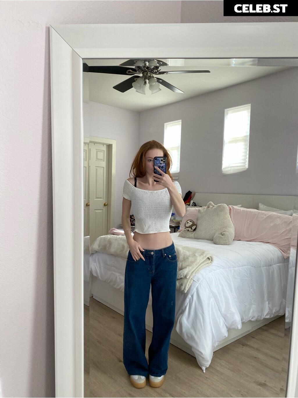 Francesca Capaldi (18) Image 23474603