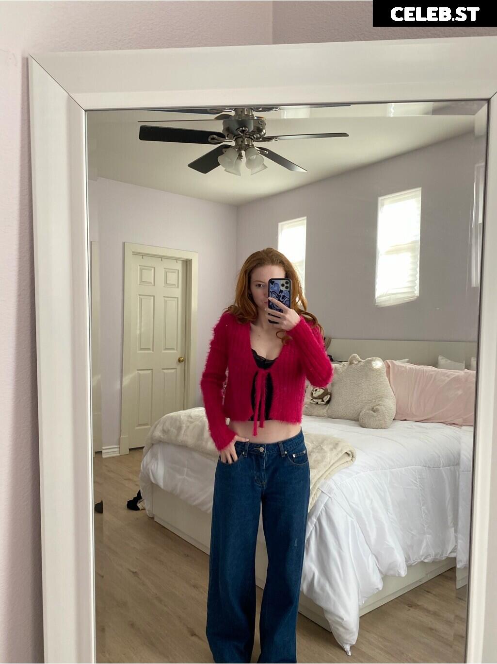 Francesca Capaldi (18) Image 23474602