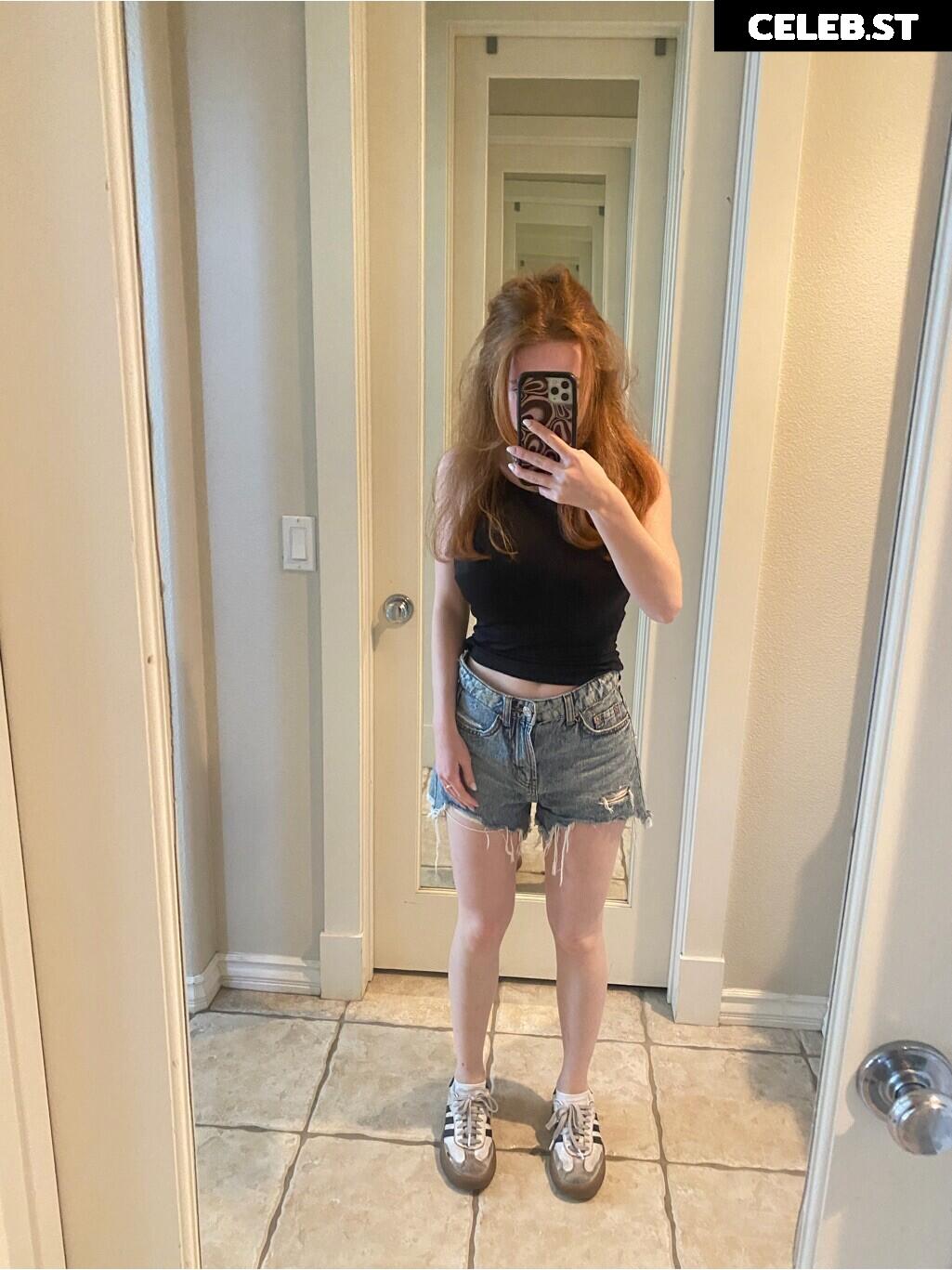 Francesca Capaldi (18) Image 23474635