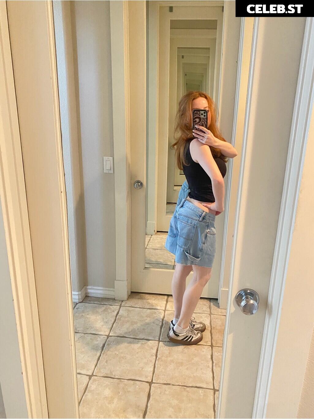 Francesca Capaldi (18) Image 23474634