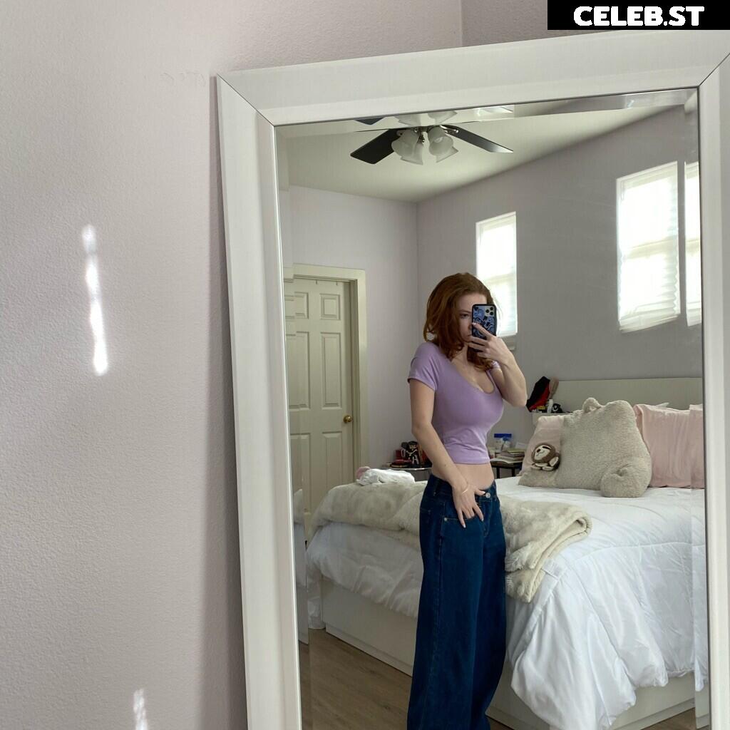 Francesca Capaldi (18) Image 23474395