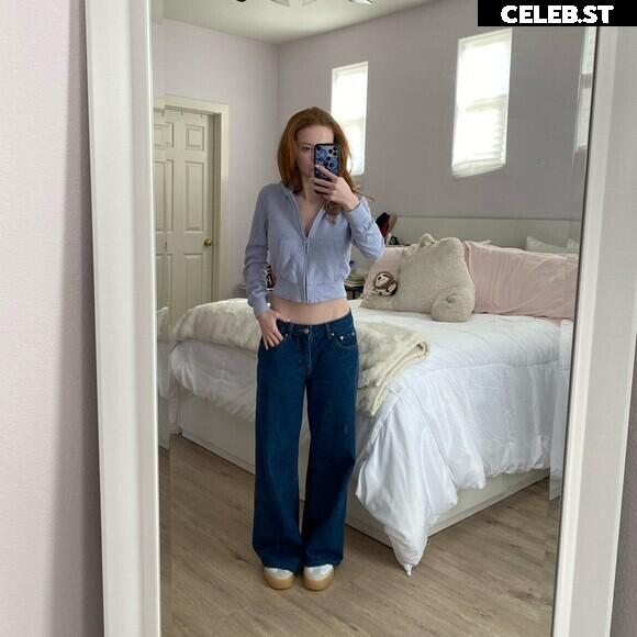 Francesca Capaldi (18) Image 23474383