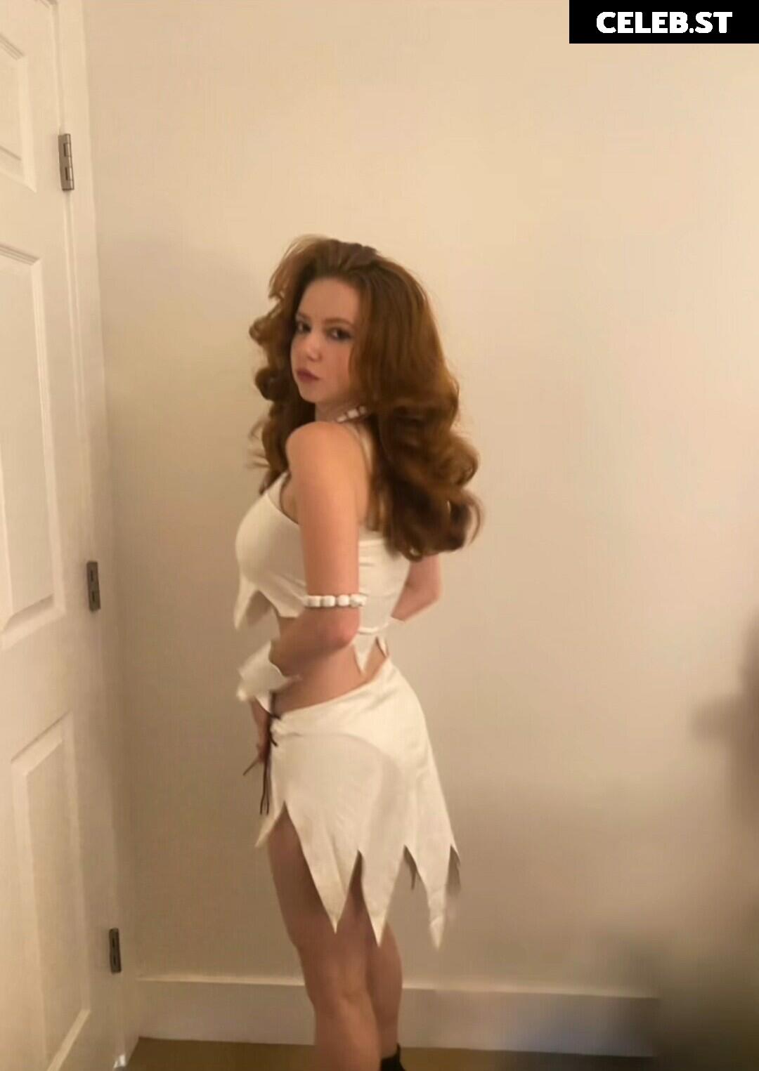 Francesca Capaldi (18) Image 23474308