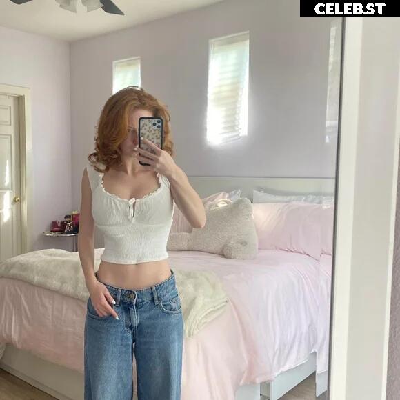 Francesca Capaldi (18) Image 23474337