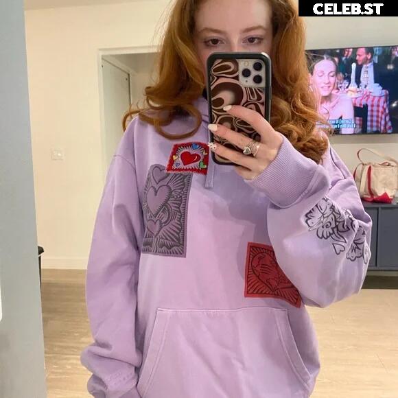 Francesca Capaldi (18) Image 23474352