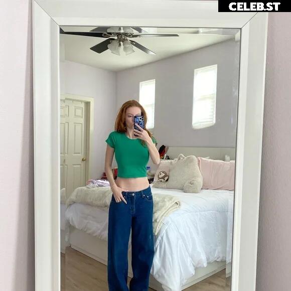 Francesca Capaldi (18) Image 23474371