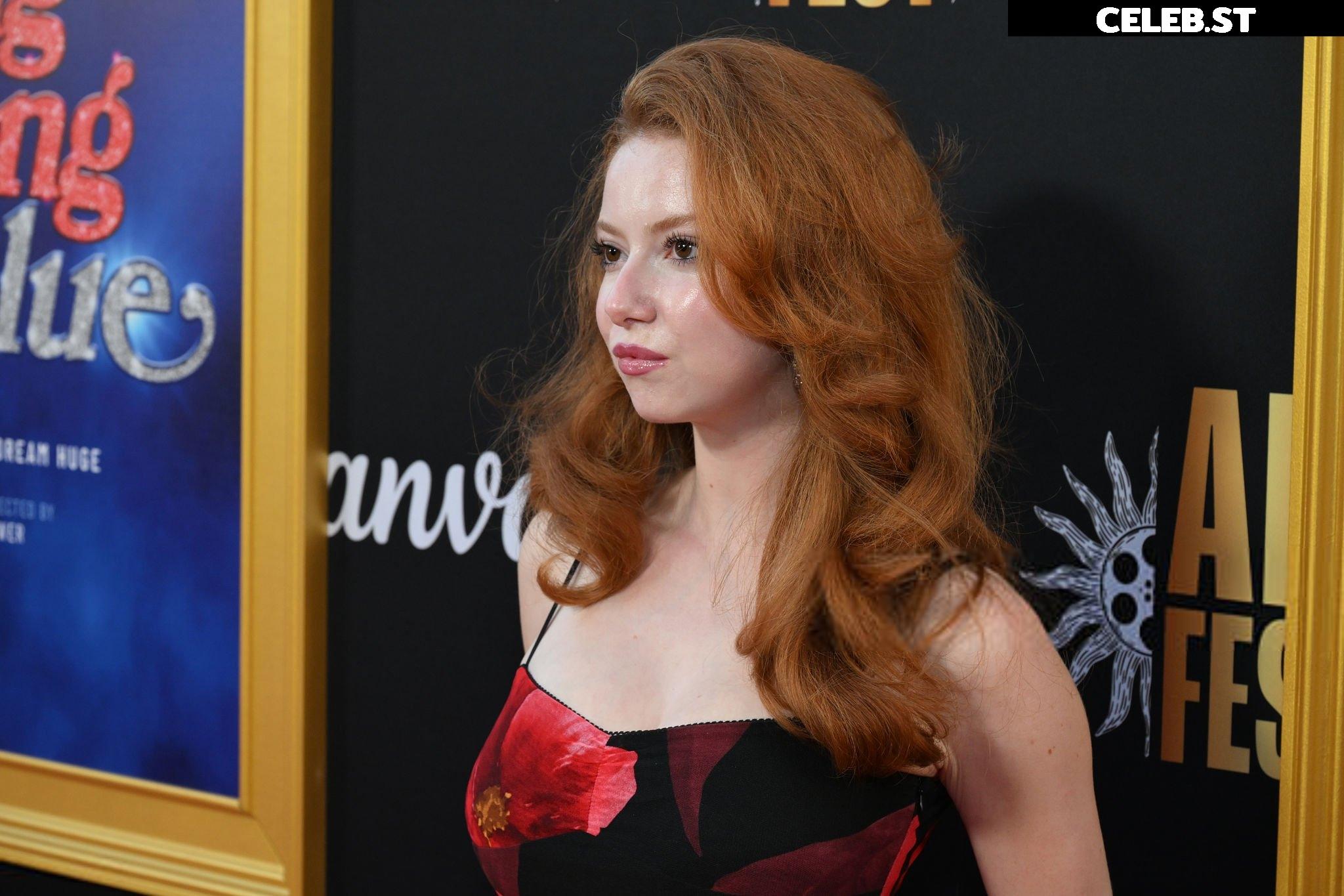 Francesca Capaldi (18) Image 23474273