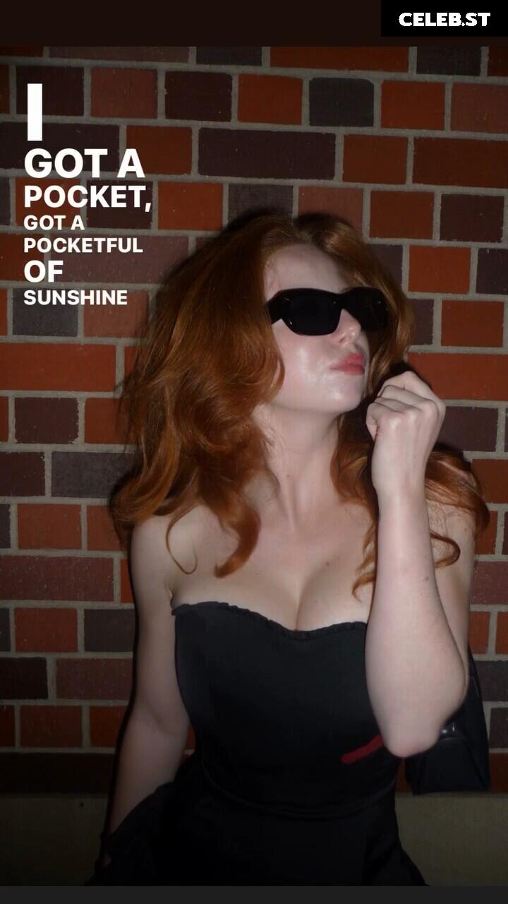 Francesca Capaldi (18) Image 23474279