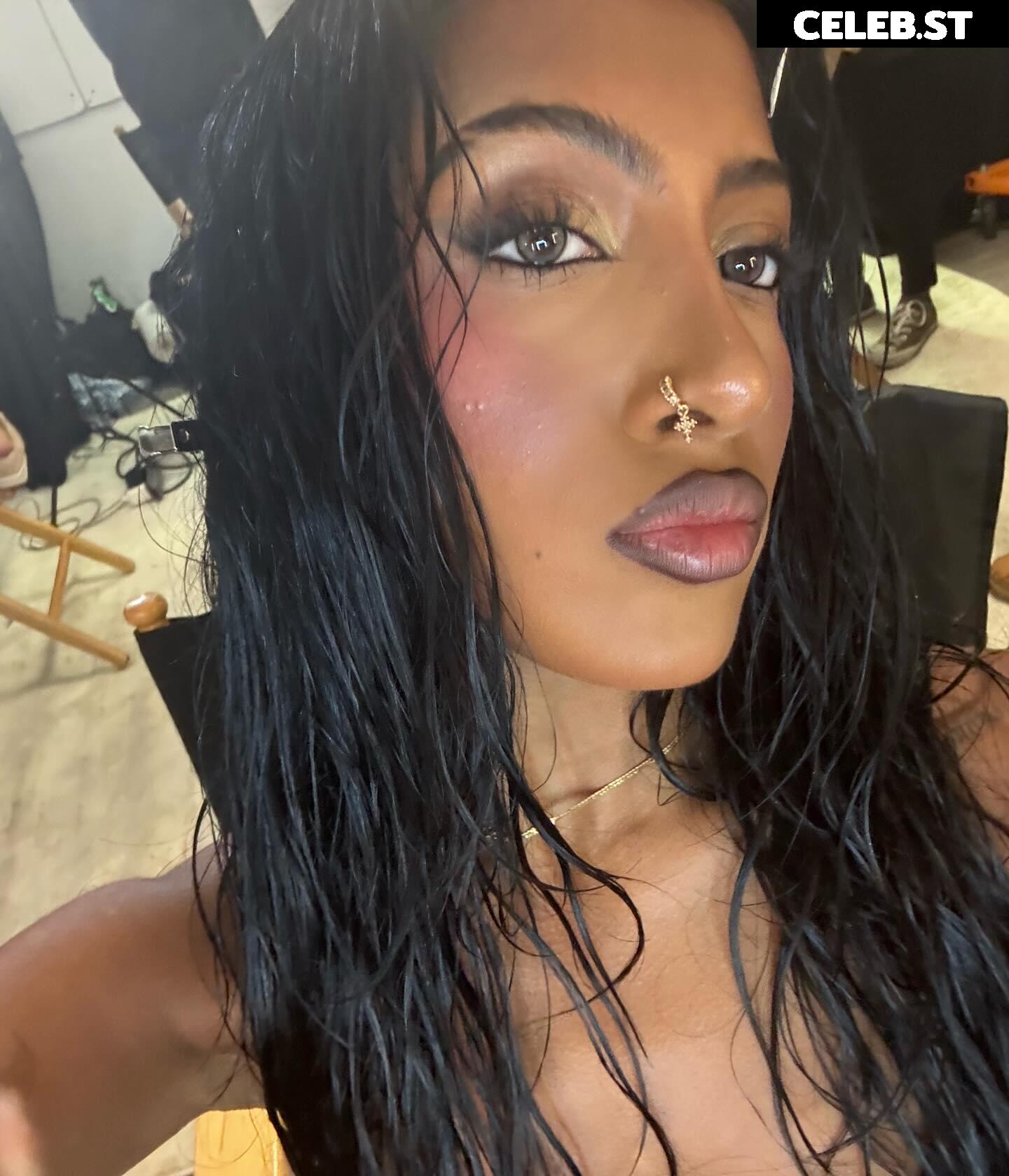 LARA RAJ / lararajj (member of KATSEYE) Image 23477910