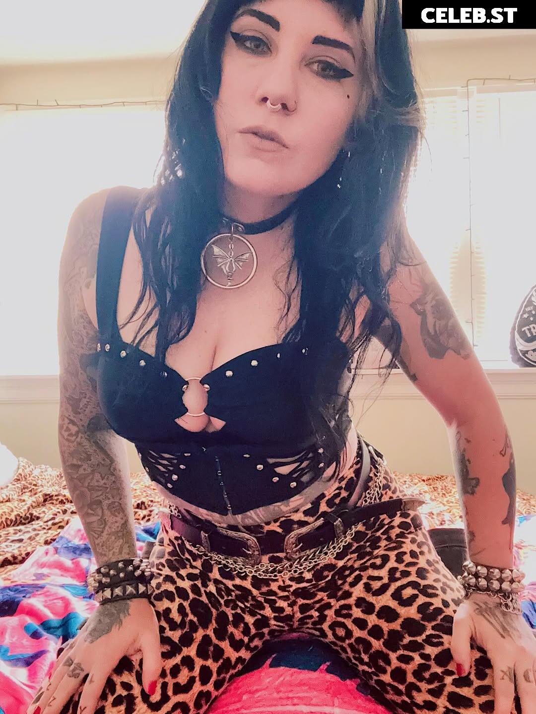 Women of Metal Image 23477408