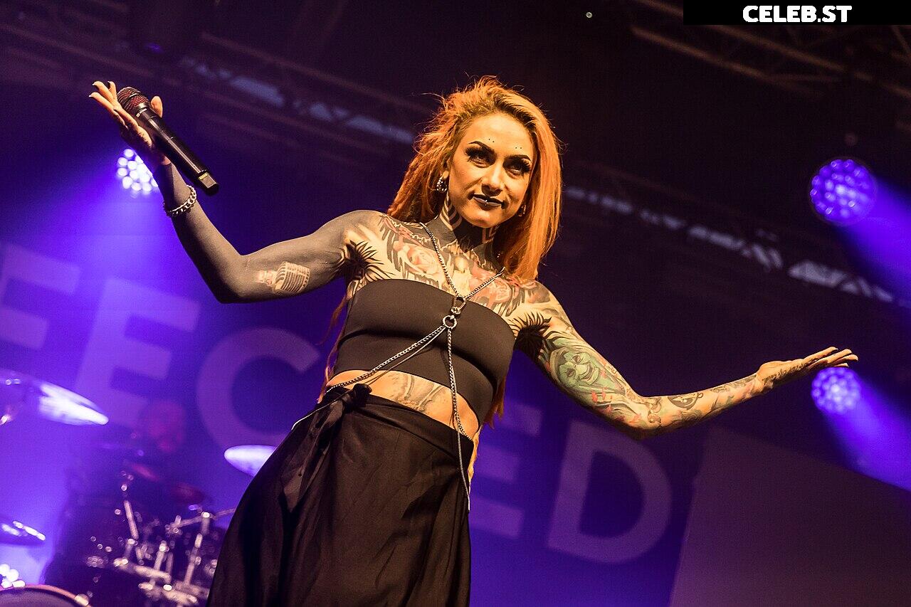 Women of Metal Image 23477622