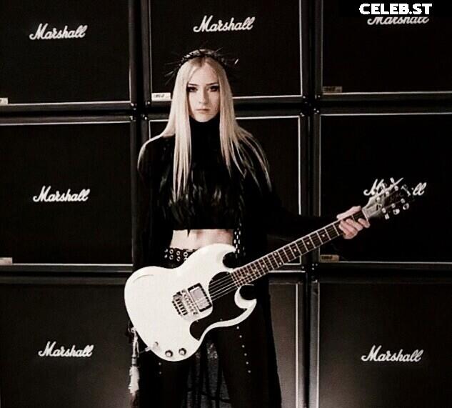 Women of Metal Image 23477629