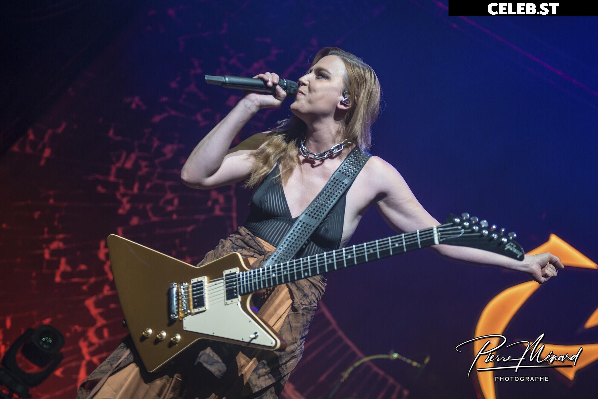 Women of Metal Image 23477610