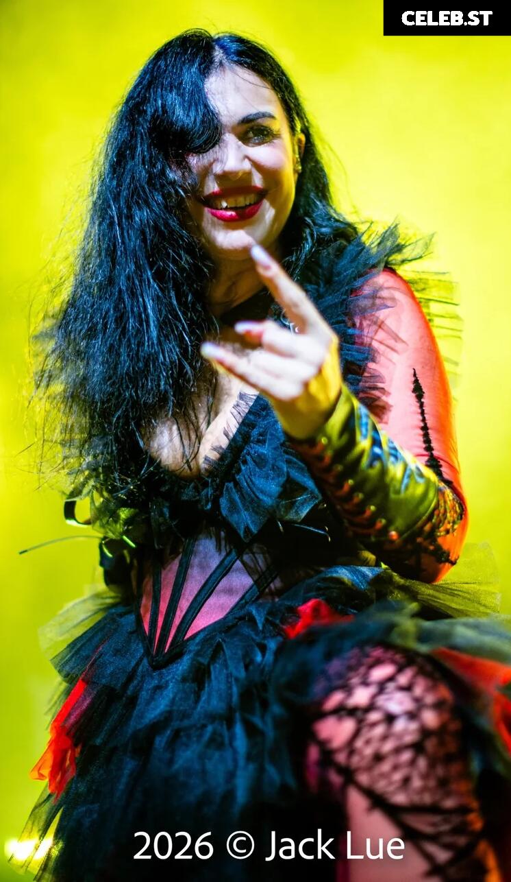 Women of Metal Image 23477615