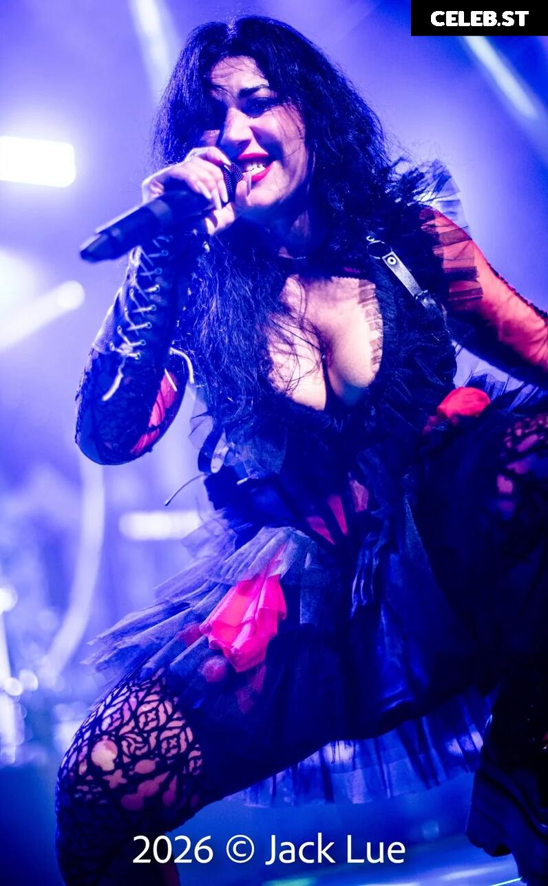 Women of Metal Image 23477614