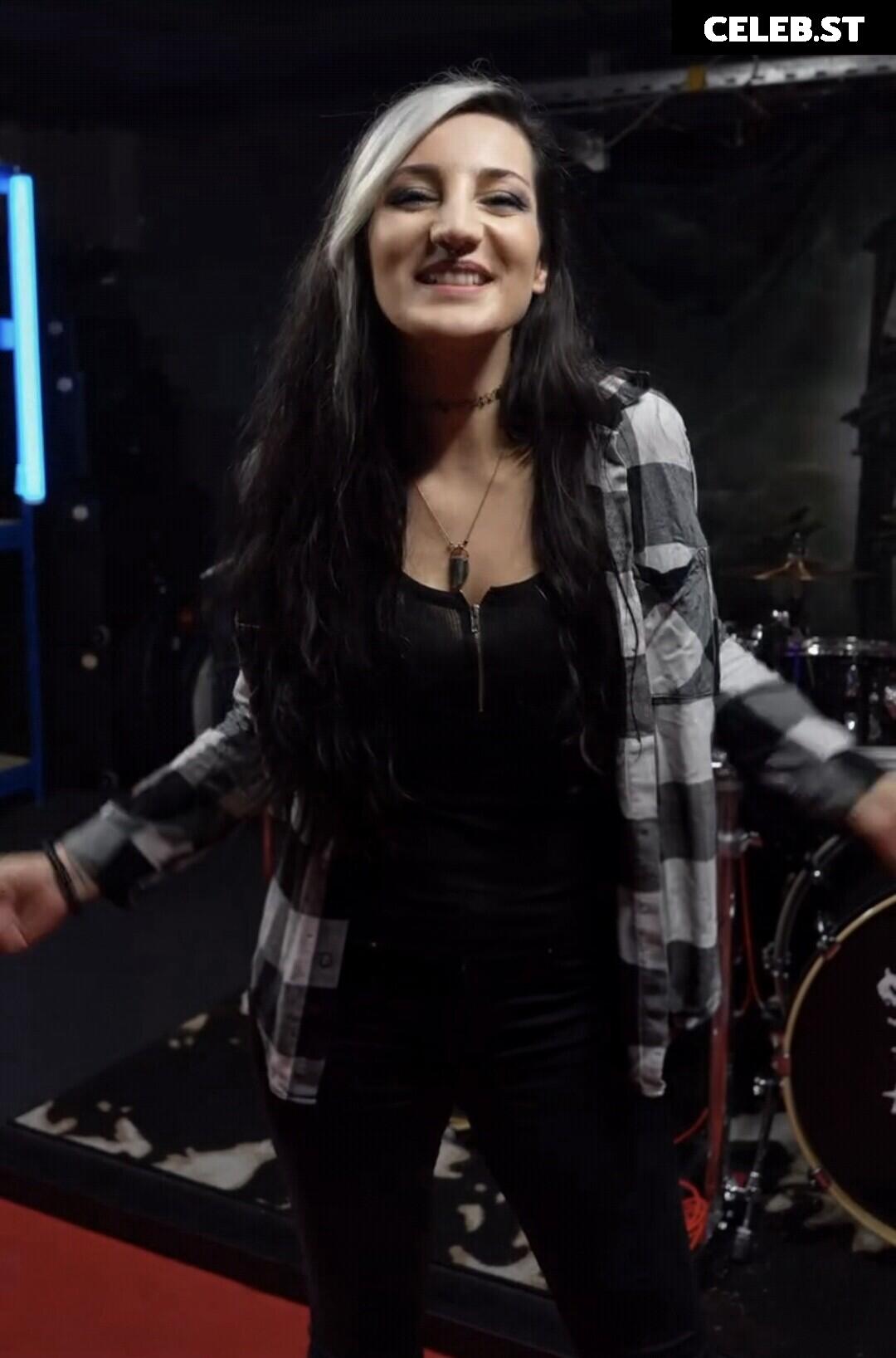 Women of Metal Image 23477602