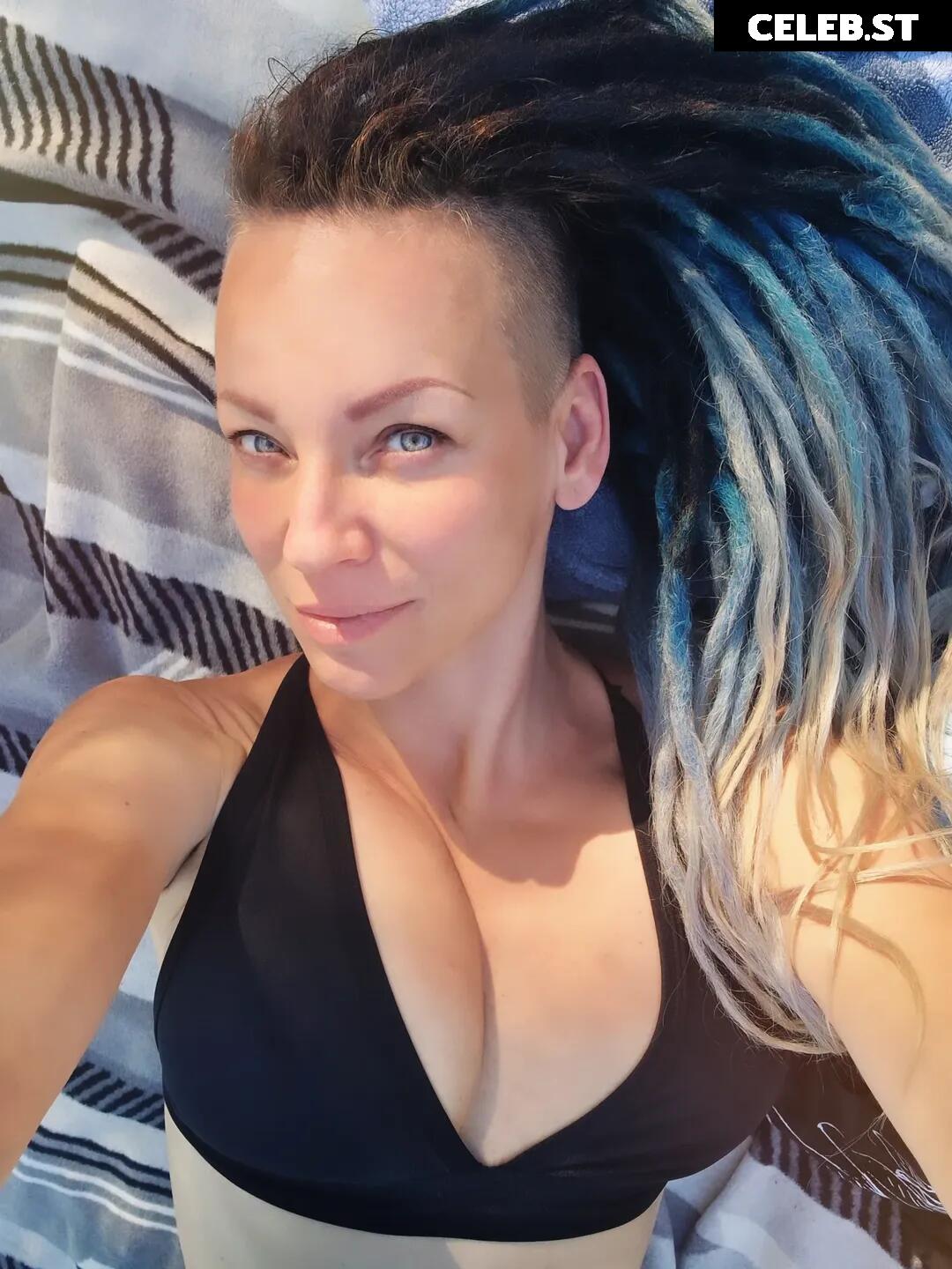 Women of Metal Image 23477081