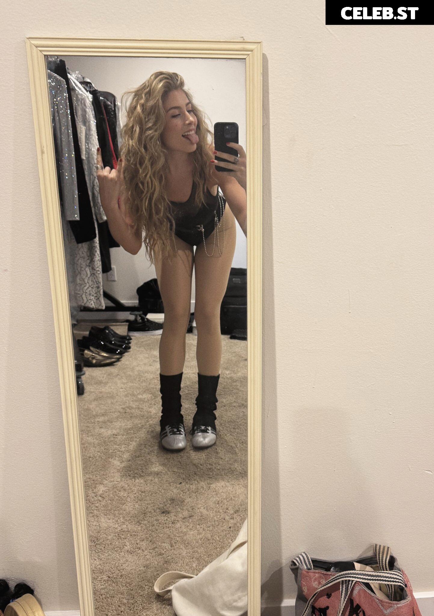 Women of Metal Image 23477057