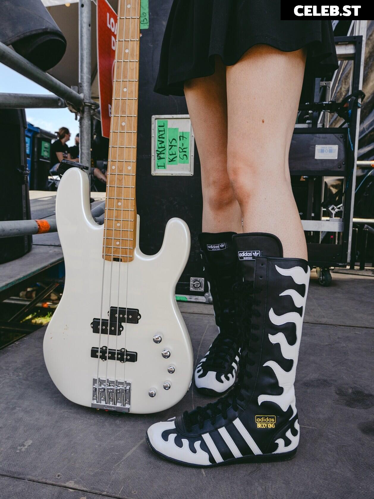 Women of Metal Image 23477399