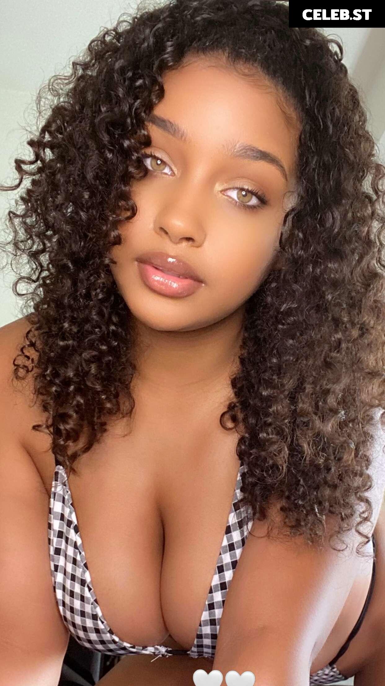 Corie Rayvon / CorieRayvon Image 23471908