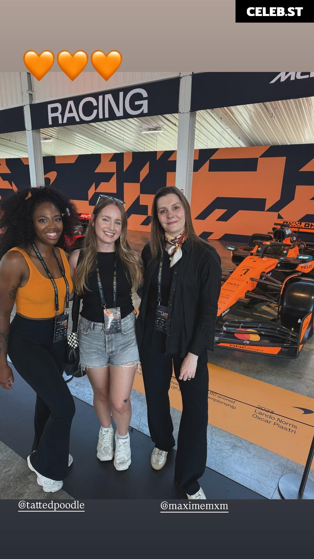 Sonja Reid aka OMGitsfirefoxx Image 23471884